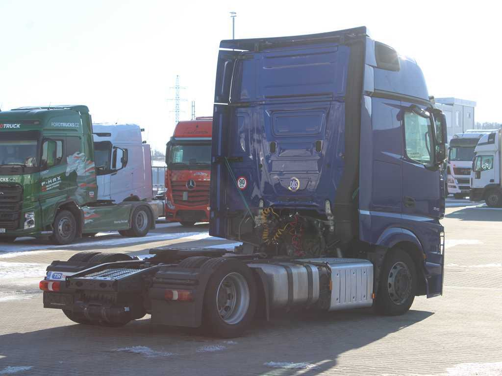 Ťahač Mercedes-Benz Actros 1848, EURO 6, LOWDECK, PNEU 80%