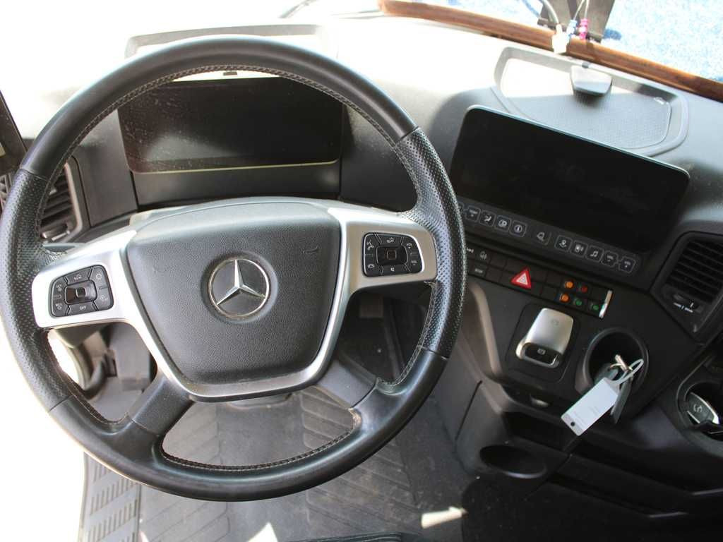 Ťahač Mercedes-Benz Actros 1851, EURO 6, RETARDER, SEC.AIR CONDITION
