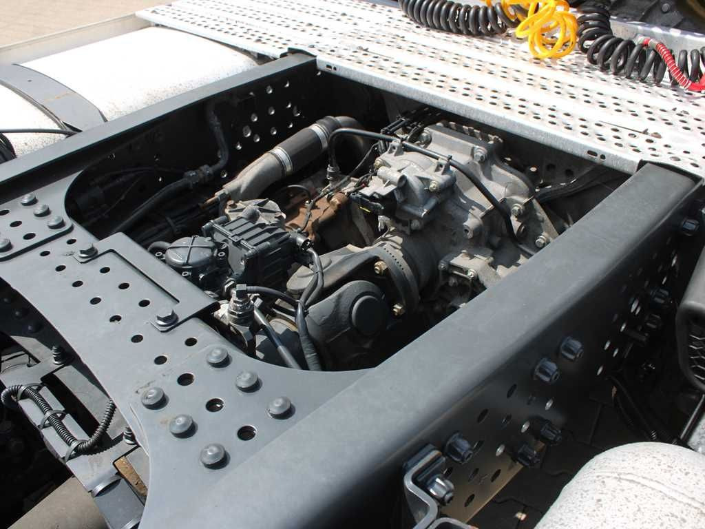 Ťahač Mercedes-Benz Actros 1851, SECONDARY AIR CONDITIONING,RETARDER