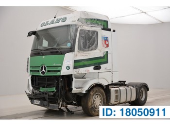 Ťahač Mercedes-Benz Actros 1945LS: obrázok 1