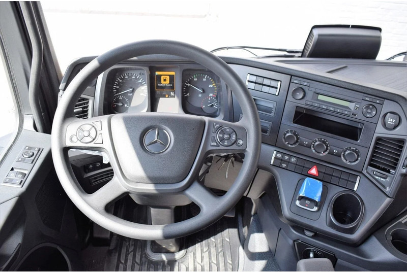 Nový Ťahač Mercedes-Benz Actros 3340 S 6×4 Tractor Head (10 units): obrázok 9