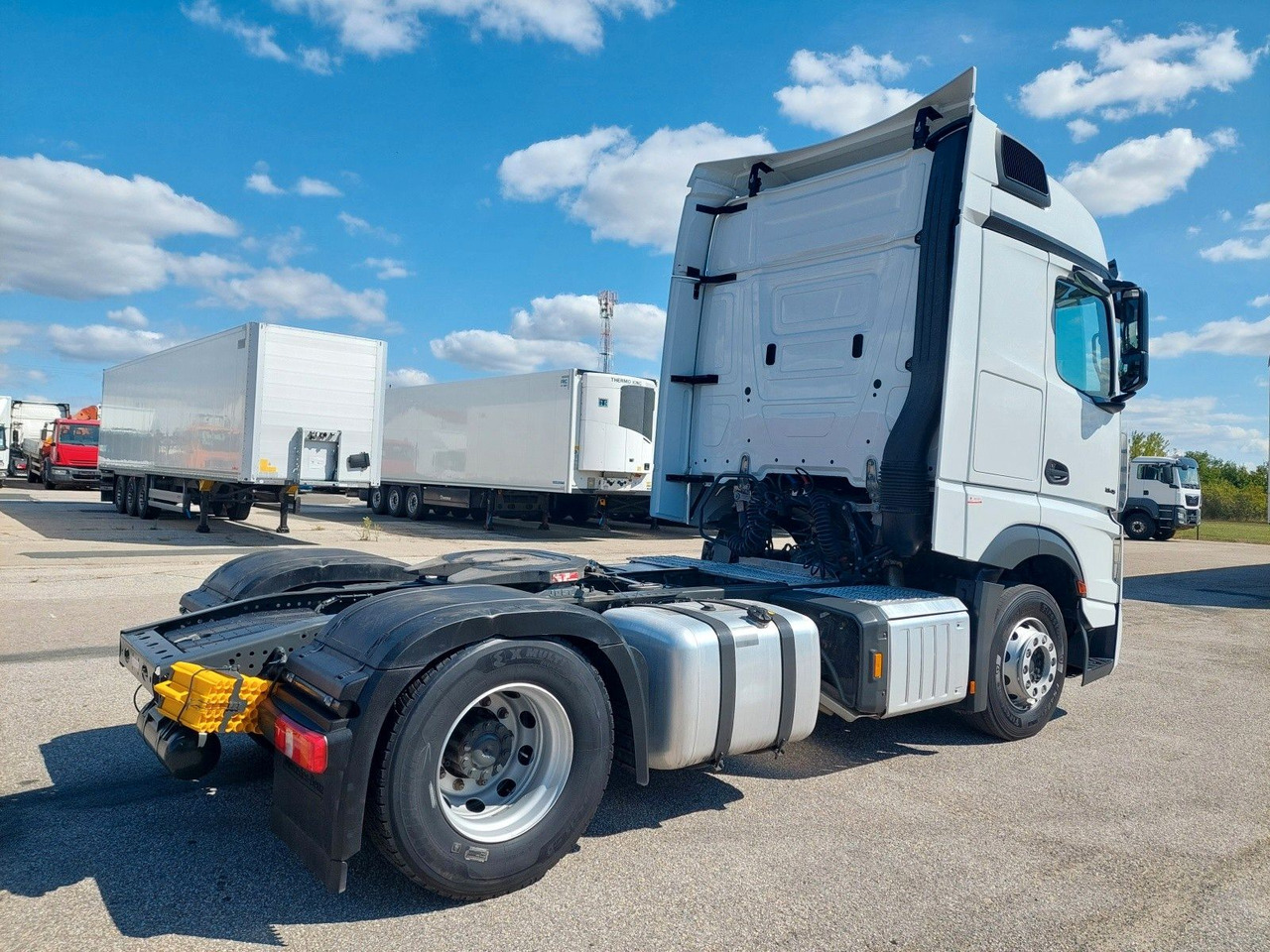 Ťahač Mercedes-Benz Actros 5 1845 LS BigSpace 4x2