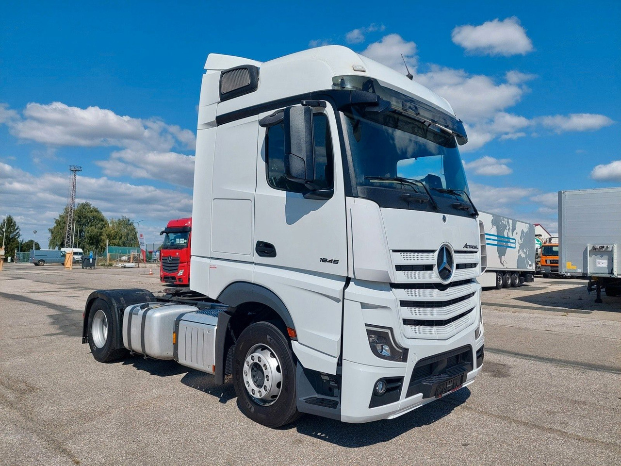 Ťahač Mercedes-Benz Actros 5 1845 LS BigSpace 4x2
