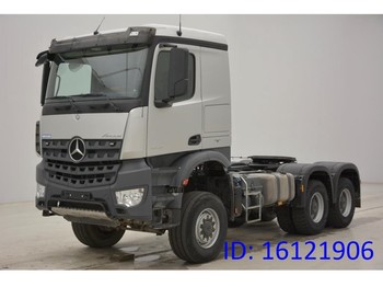 Ťahač Mercedes-Benz Arocs 3345AS - 6x6