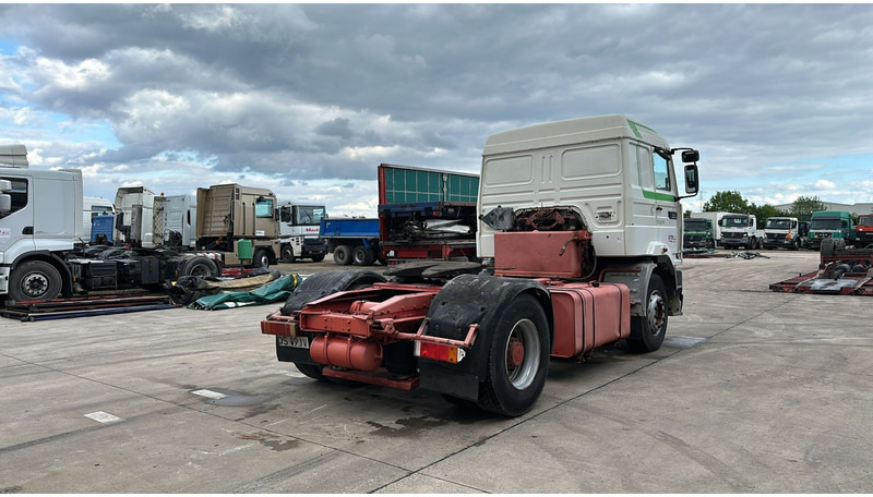 Leasing Renault G 340 Manager (GRAND PONT / PTO / POMPE MANUELLE / PARFAIT ETAT) Renault G 340 Manager (GRAND PONT / PTO / POMPE MANUELLE / PARFAIT ETAT): obrázok 6