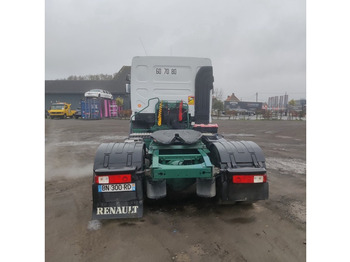 Ťahač Renault PREMUIM: obrázok 3