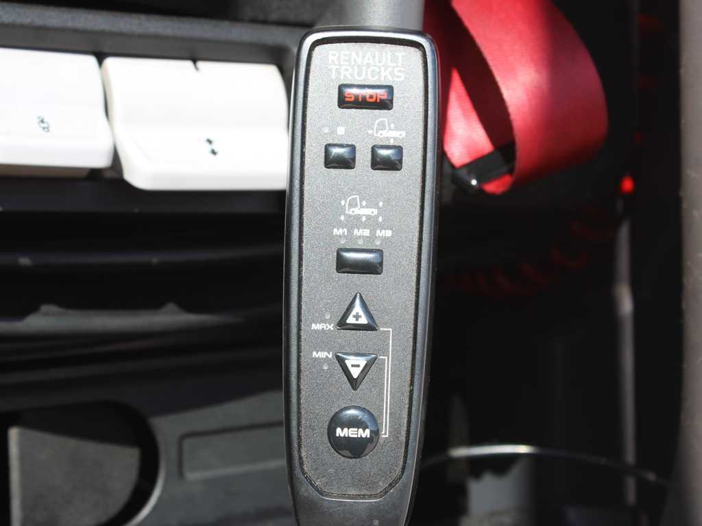 Ťahač Renault T460, EURO 6, LOWDECK, INDEPENDENT AIR CONDITIONING