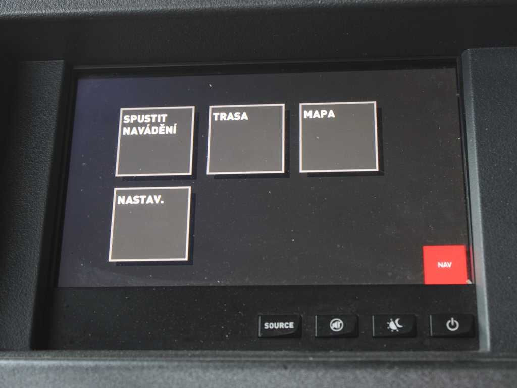 Ťahač Renault T460, LOWDECK, EURO 6, PNEU 80%