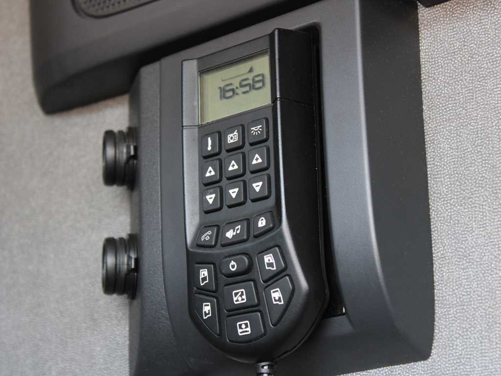 Ťahač Renault T520, LOWDECK, EURO 6, TIRES 80%