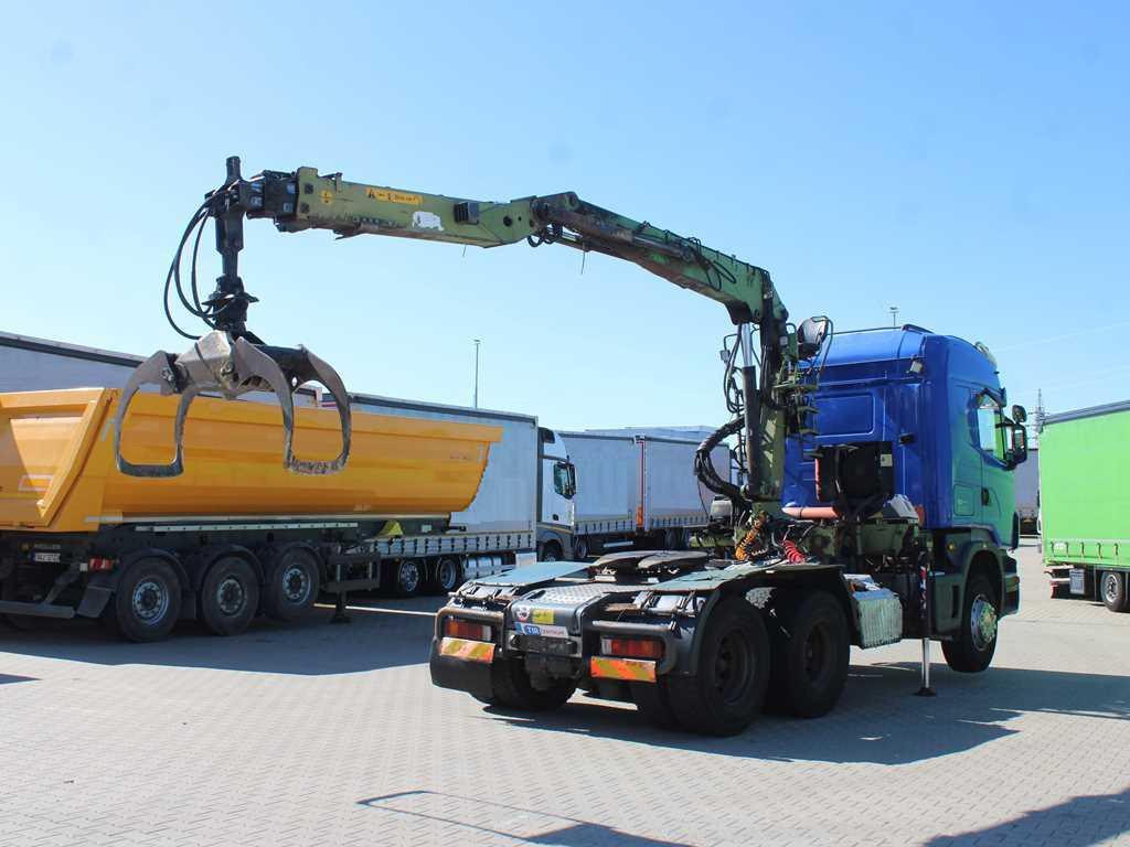 Ťahač Scania R420, 6x4, EURO 3, HYDRAULIC ARM LOGLIFT F135ZT94A, LIGHTS