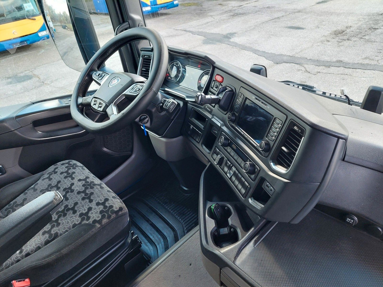 Ťahač Scania R450 A4X2NB Luft/Luft Hydraulik