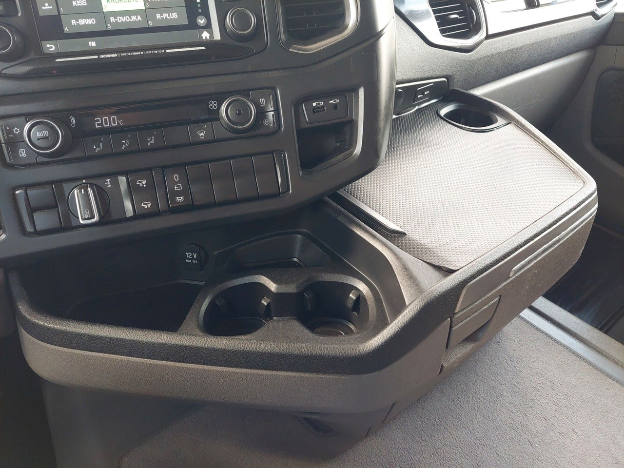 Ťahač Scania R450 A4X2NB Luft/Luft Hydraulik