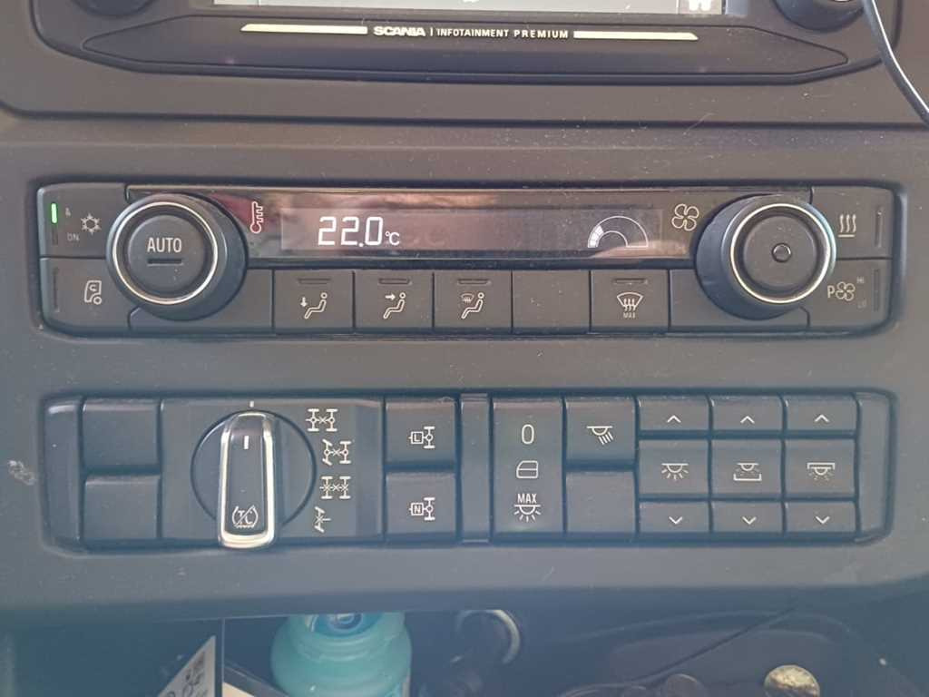 Ťahač Scania R500, 6x6, RETARDER, OPTICRUISE, PALFINGER EPSILON S260Z96