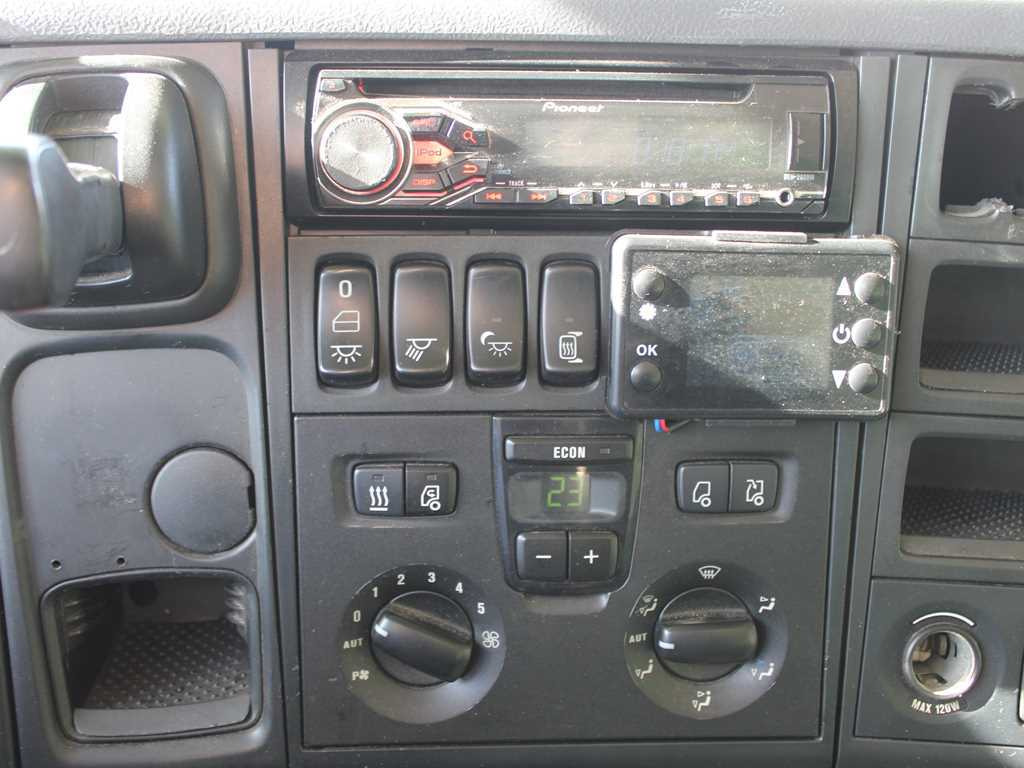 Ťahač Scania R500, RETARDER, 6X2, AIR SUSPENSION