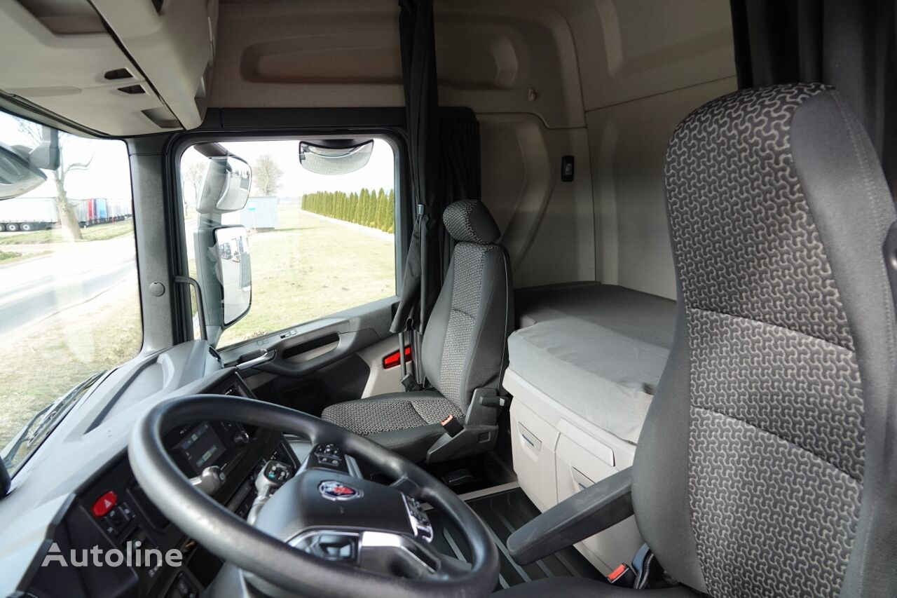 Ťahač Scania R 410 / NISKA KABINA / RETARDER / EURO 6 / 2019 ROK: obrázok 24