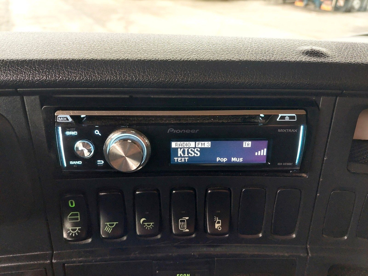 Ťahač Scania R 440 LA6X2/4MNA