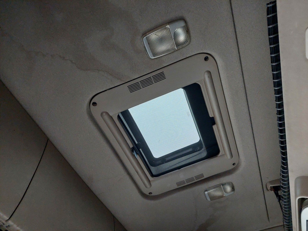 Ťahač Scania R 440 LA6X2/4MNA