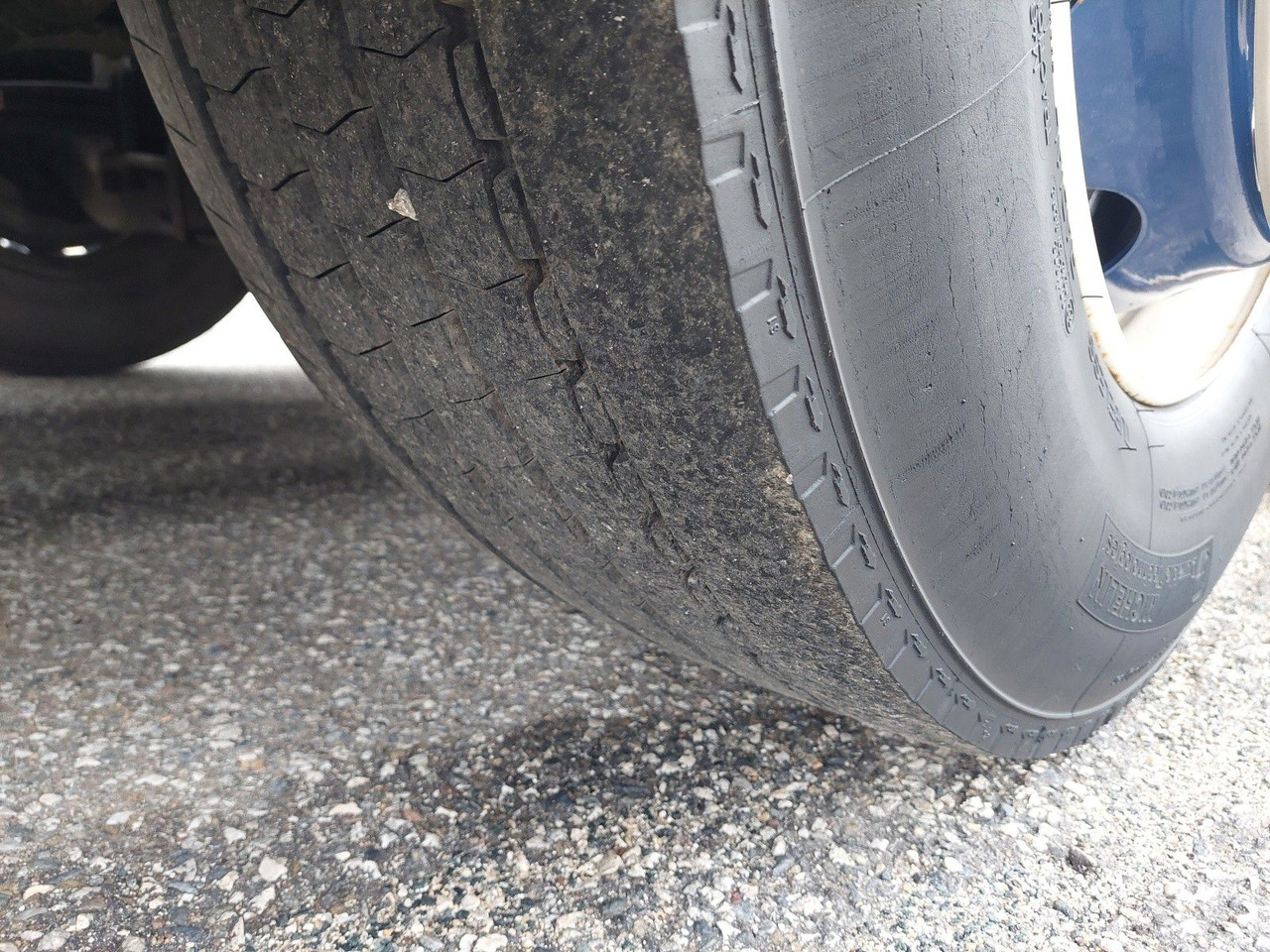 Ťahač Scania R 440 LA6X2/4MNA