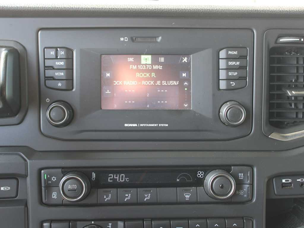 Ťahač Scania R 450, DOUBLE CIRCUIT HYDRAULIC, RETARDER, EURO 6