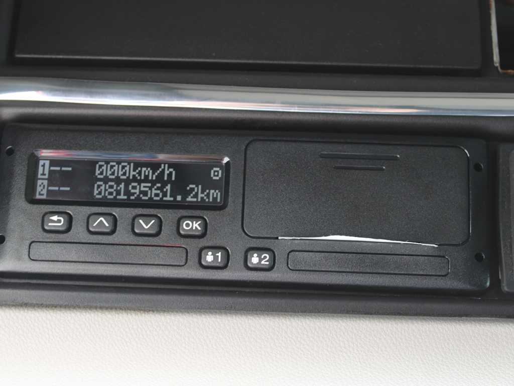 Ťahač Scania R 450, LOWDECK, EURO 6, RETARDER, NAVIGATION