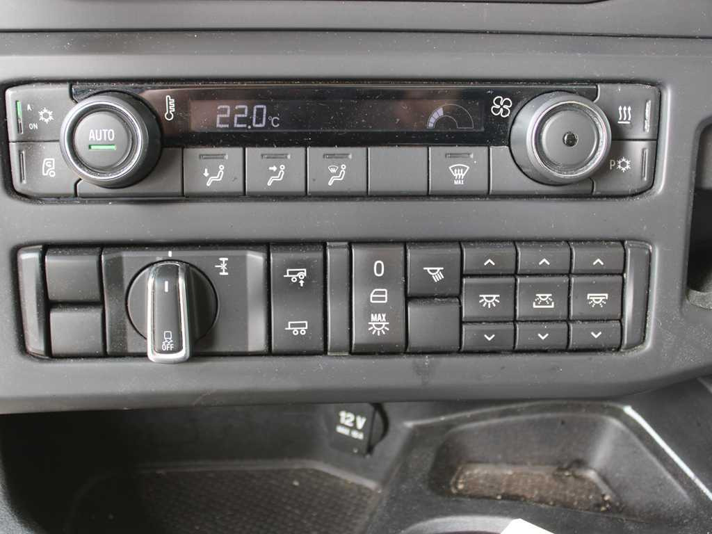 Ťahač Scania R 450, LOWDECK, EURO 6, RETARDER, NAVIGATION