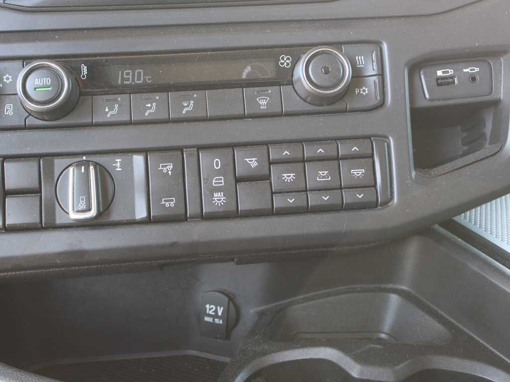 Ťahač Scania S520, LOWDECK, RETARDER, NAVIGATION