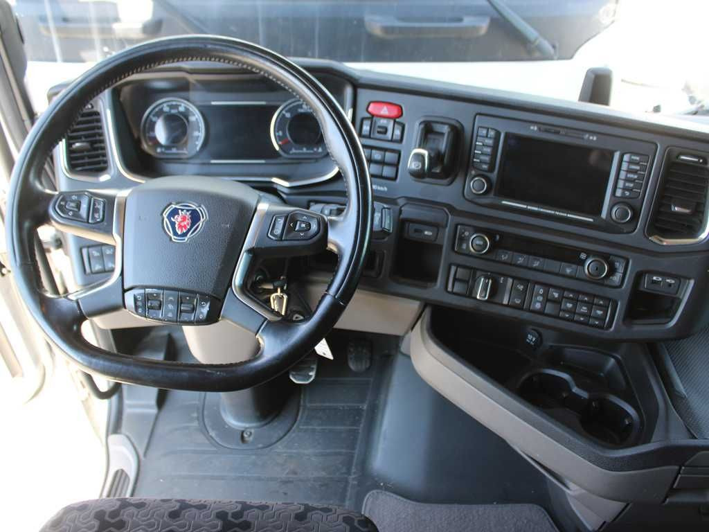 Ťahač Scania S520, LOWDECK, RETARDER, NAVIGATION