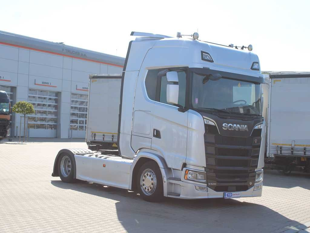 Ťahač Scania S520, LOWDECK, RETARDER, NAVIGATION