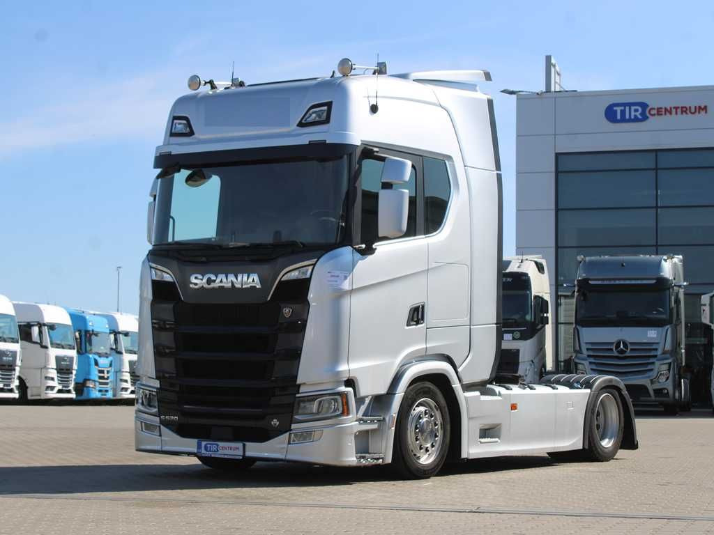 Ťahač Scania S520, LOWDECK, RETARDER, NAVIGATION