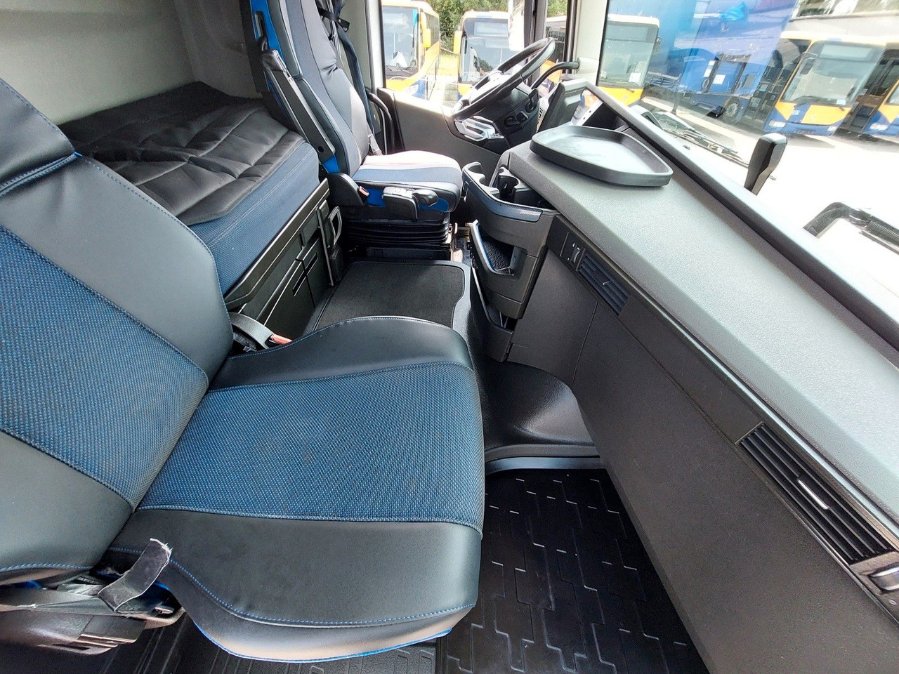 Ťahač Volvo FH 13 Globetrotter XL 460 I-SAVE