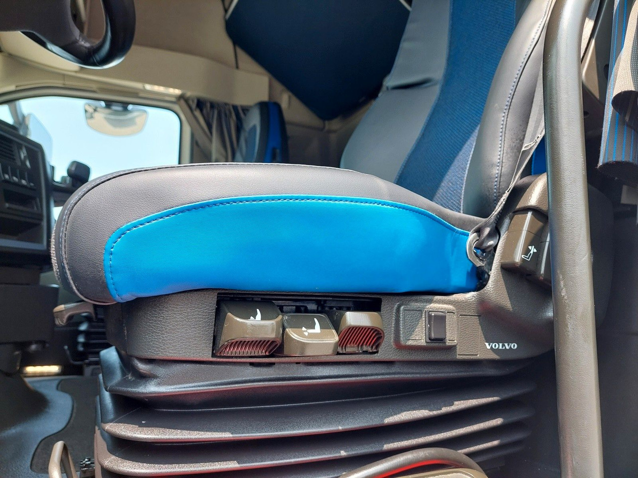 Ťahač Volvo FH 13 Globetrotter XL 460 I-SAVE