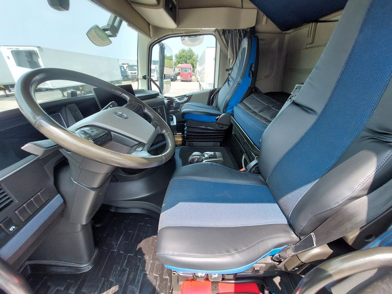 Ťahač Volvo FH 13 Globetrotter XL 460 I-SAVE