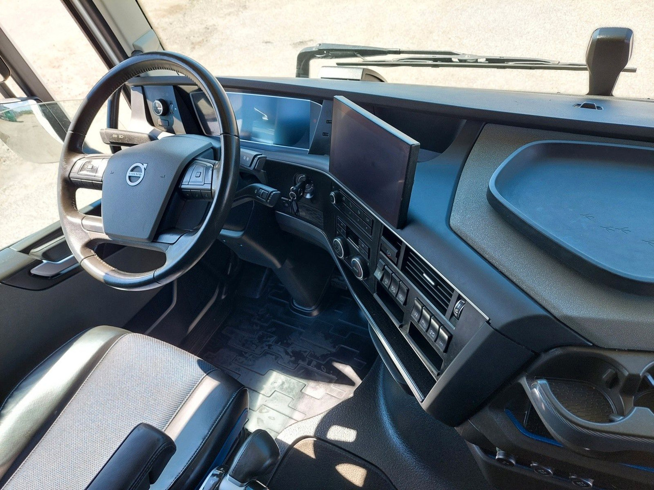 Ťahač Volvo FH 13 Globetrotter XL 500