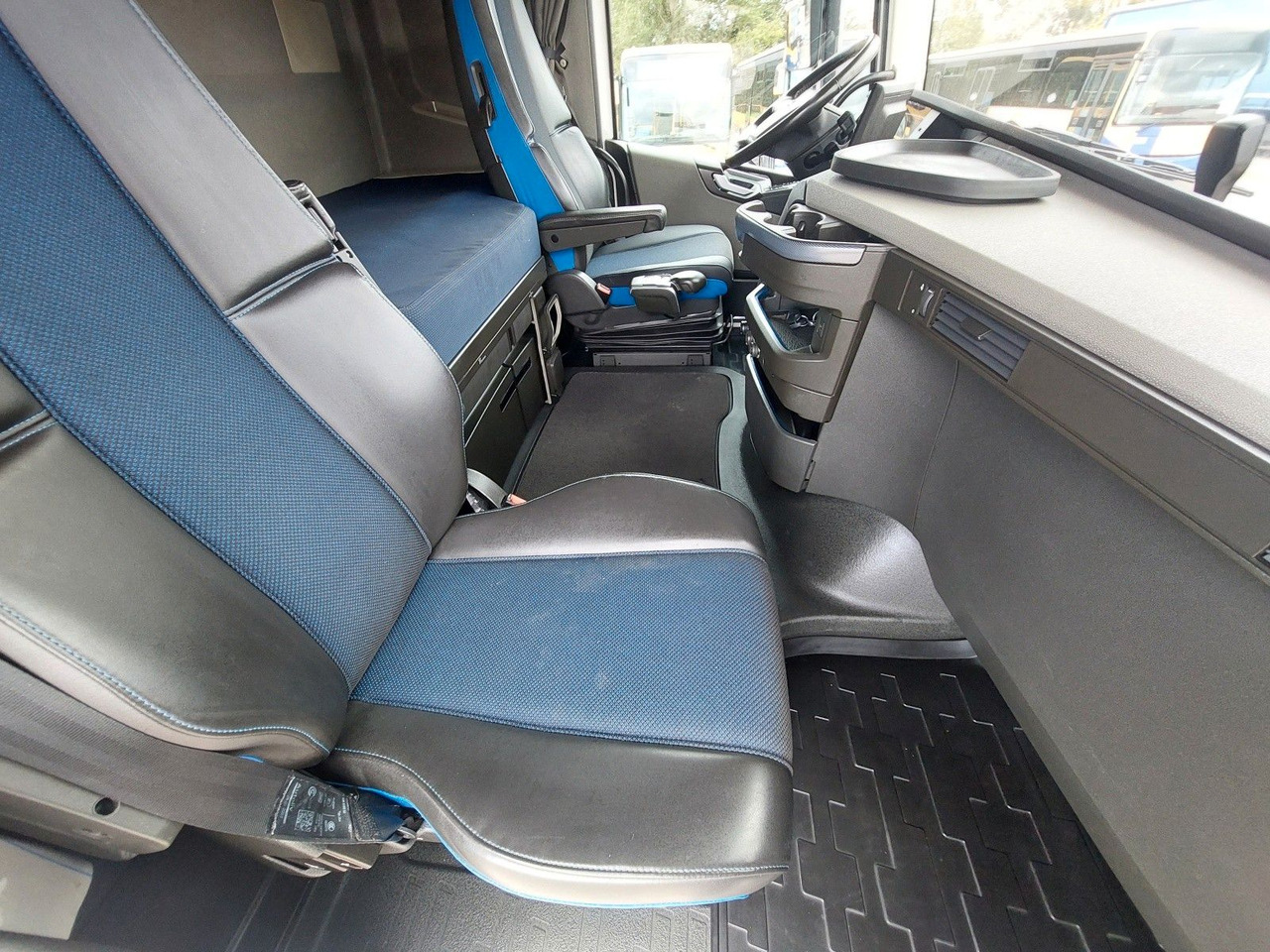 Ťahač Volvo FH 13 Globetrotter XL 500