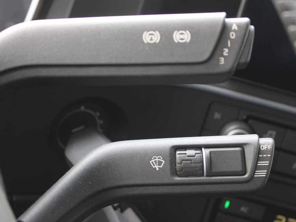 Ťahač Volvo FH 460, EURO 6, VEB +, I-SAVE, PNEU 80%