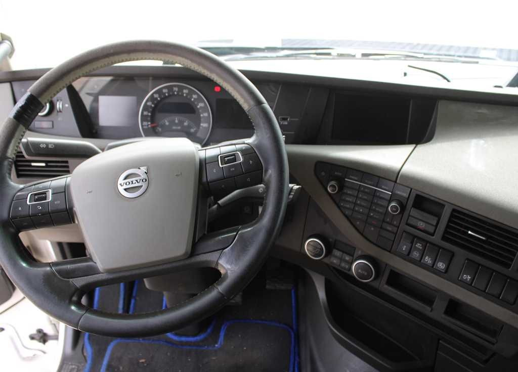 Ťahač Volvo FH 500, GLOBETROTTER, LOWDECK, VEB+, I-PARK COOL