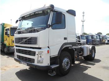Ťahač Volvo FM 400