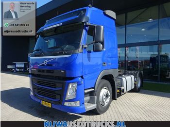 Ťahač Volvo FM 410 PTO + Xenon