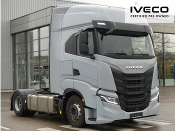 Ťahač IVECO S-WAY