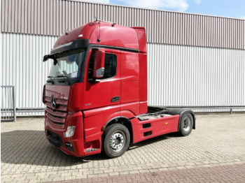 Ťahač MERCEDES-BENZ Actros 1851