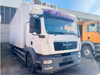 Chladirenské nákladné vozidlo MAN TGM 18.290