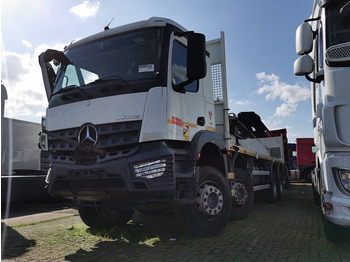 Valníkový/ Plošinový nákladný automobil MERCEDES-BENZ Arocs 3240
