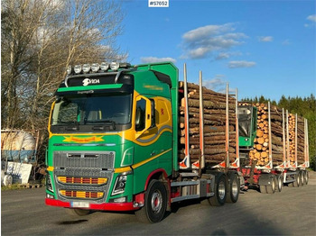 Nákladné vozidlo na prepravu dreva VOLVO FH16 750