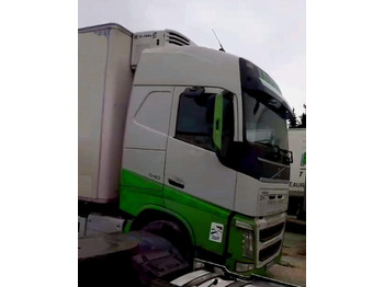 Chladirenské nákladné vozidlo VOLVO FH