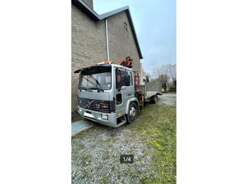 Valníkový/ Plošinový nákladný automobil VOLVO FL