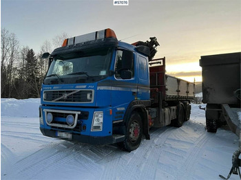 Valníkový/ Plošinový nákladný automobil VOLVO FM 400