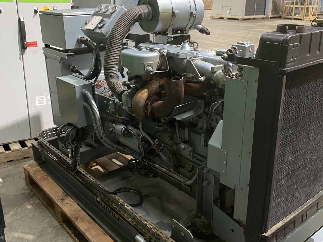 SDMO 70 kVa Perkins diesel - Elektrický generátor: obrázok 5