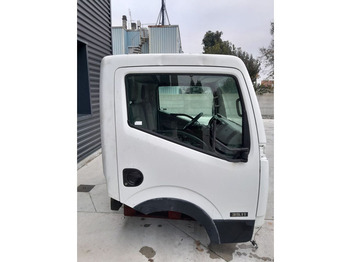 Nissan Cabstar - Kabína a interiér: obrázok 4