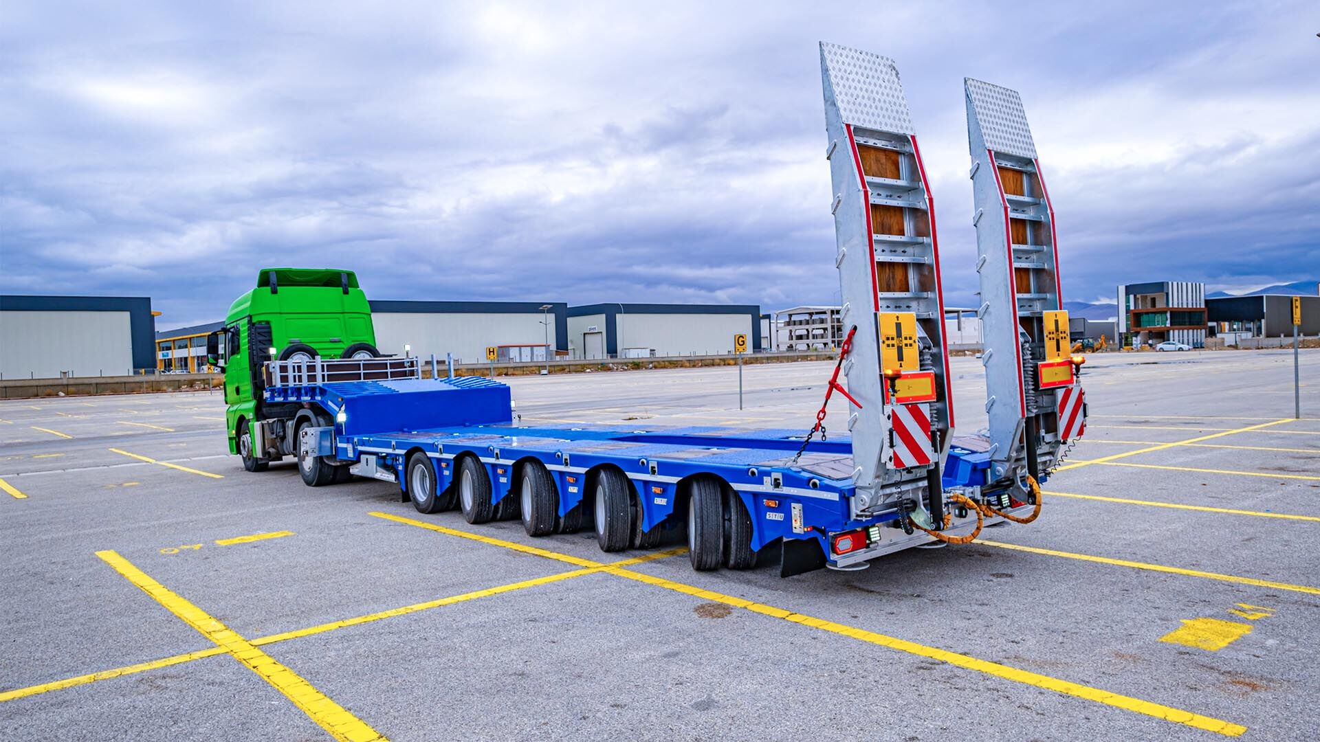 STU TRAILER DORSE ITHALAT IHRACAT LTD. STI. undefined: obrázok 4