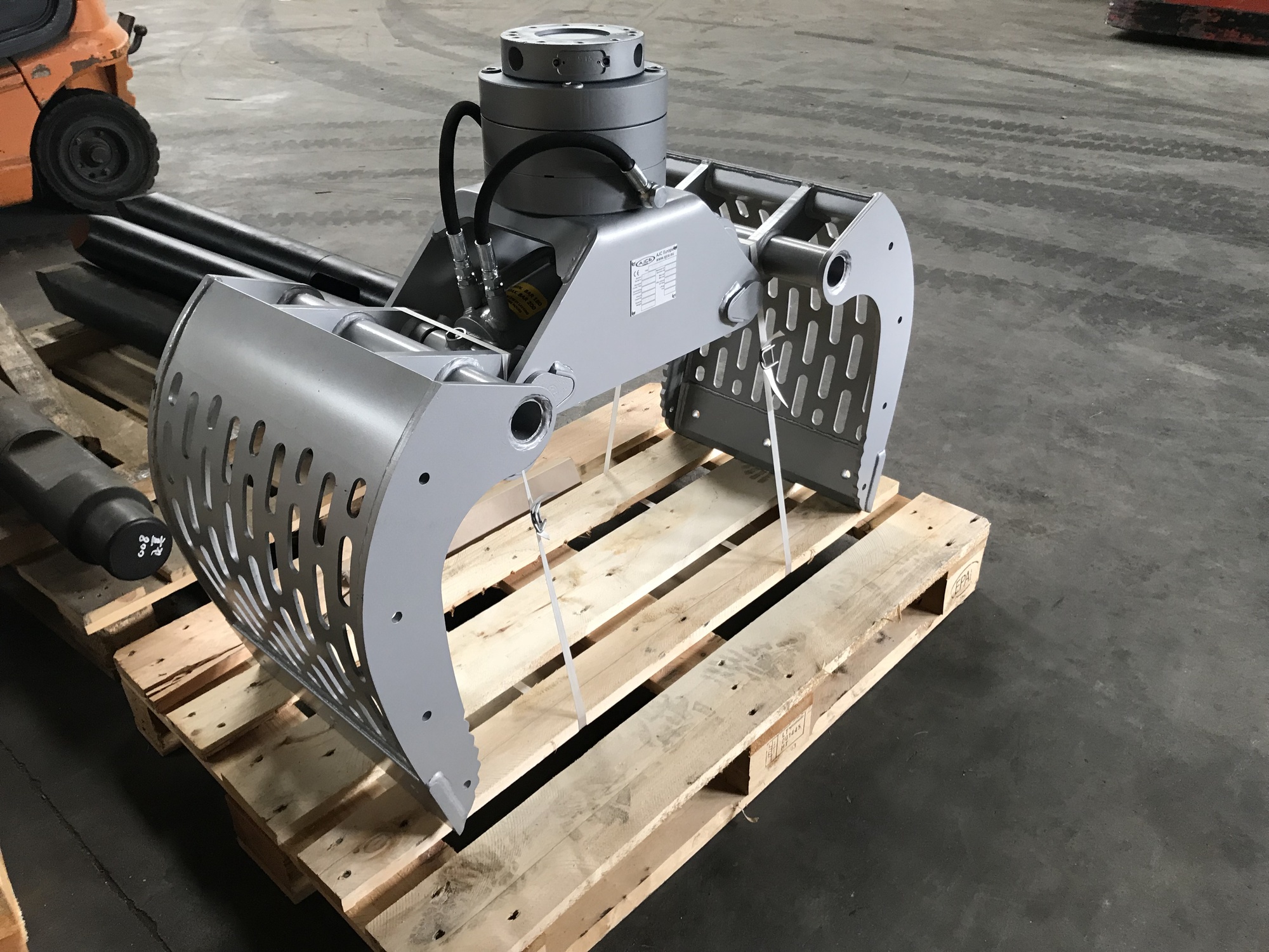 AJCE EUROPE - vozidlá na predaj undefined: obrázok 181